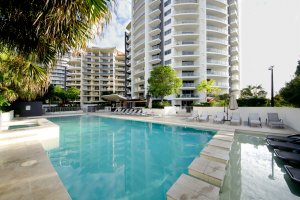 Pool Bbq Area